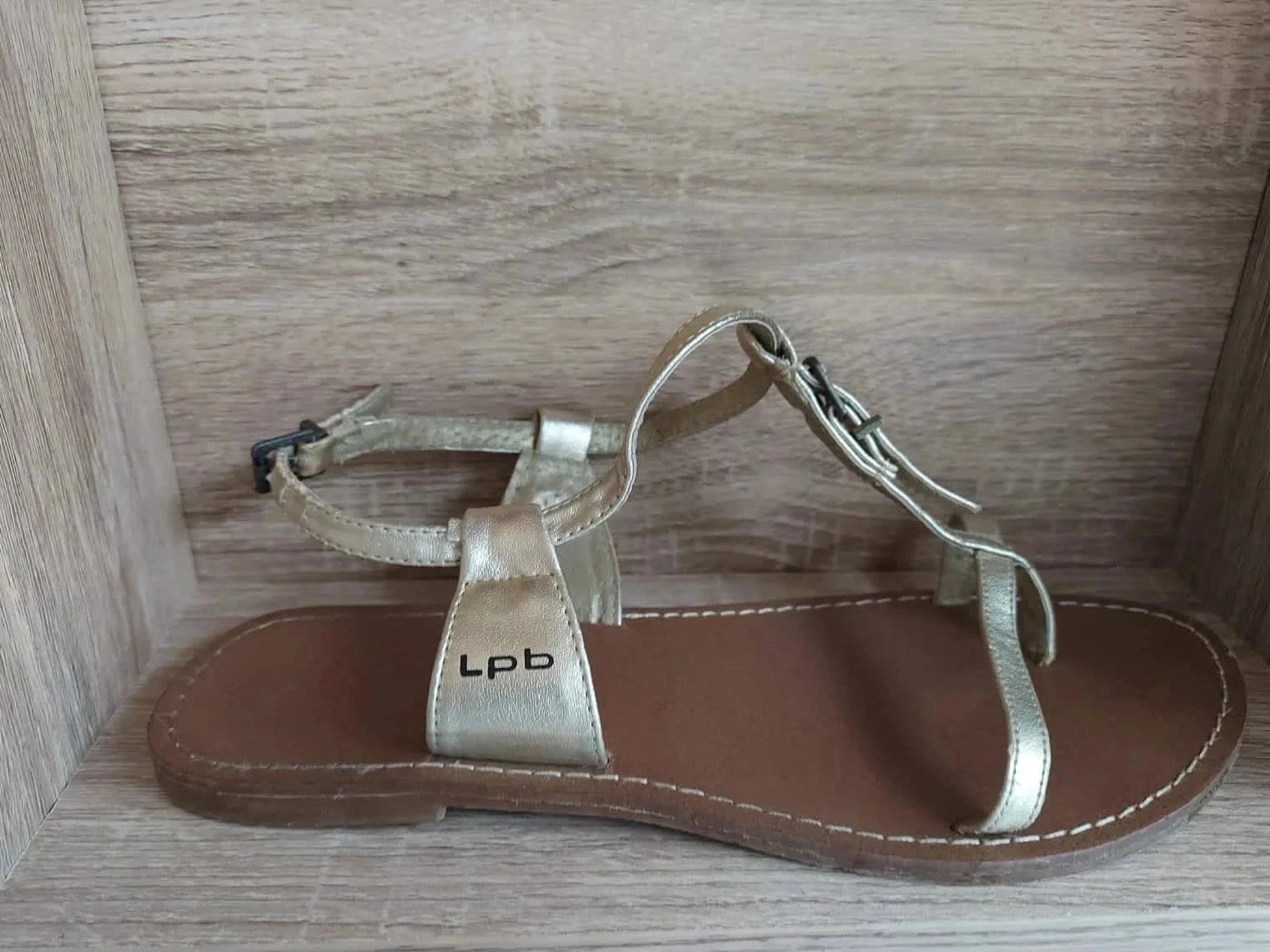 Sandales nu pied LPB pointure 40